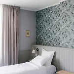 La Hotel Silly